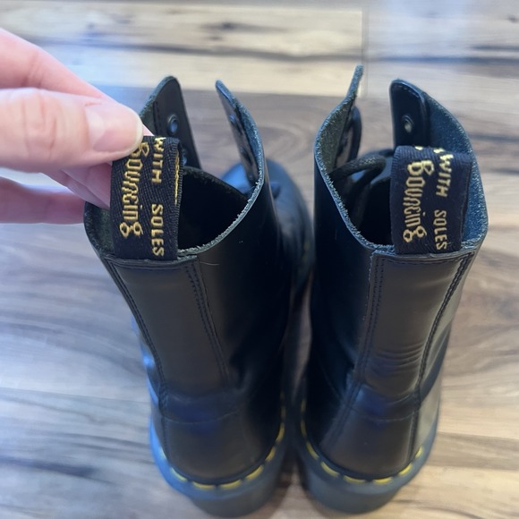 Dr. Martens Clemency 8 Eye Boots Black Smooth Leather Women's US 11 Heeled - Picture 6 of 16